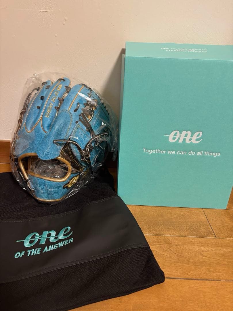 【世界18個限定】ONE OF THEANSER 父の日限定モデル