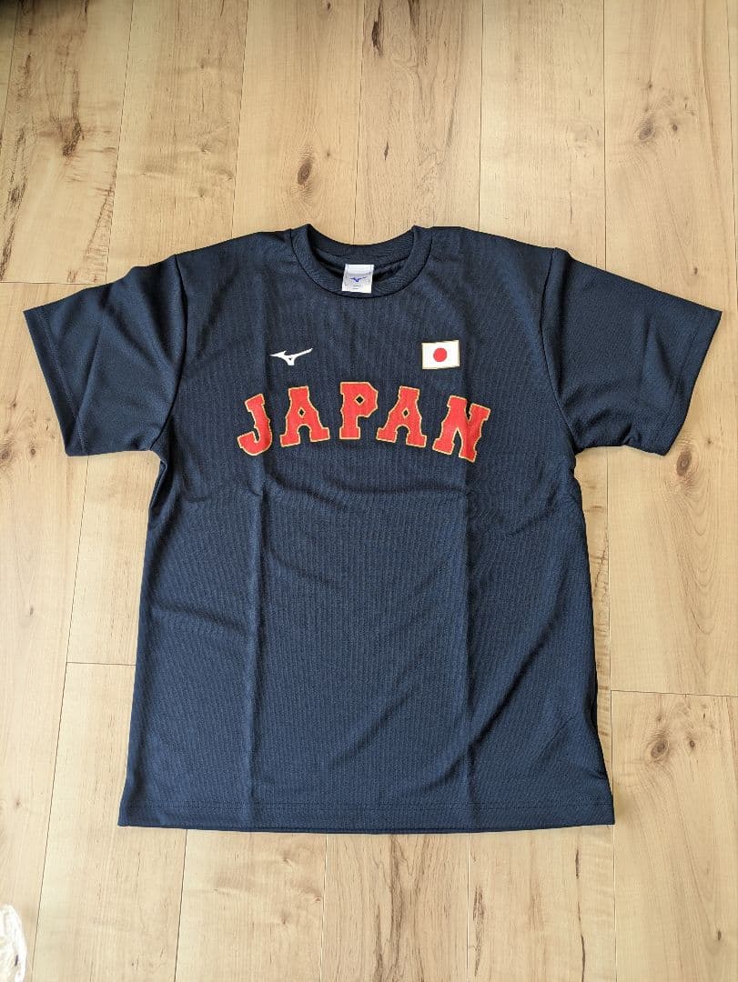 侍ジャパン　2023 WBC　優勝記念Tシャツと大谷翔平のエコバッグのセットです