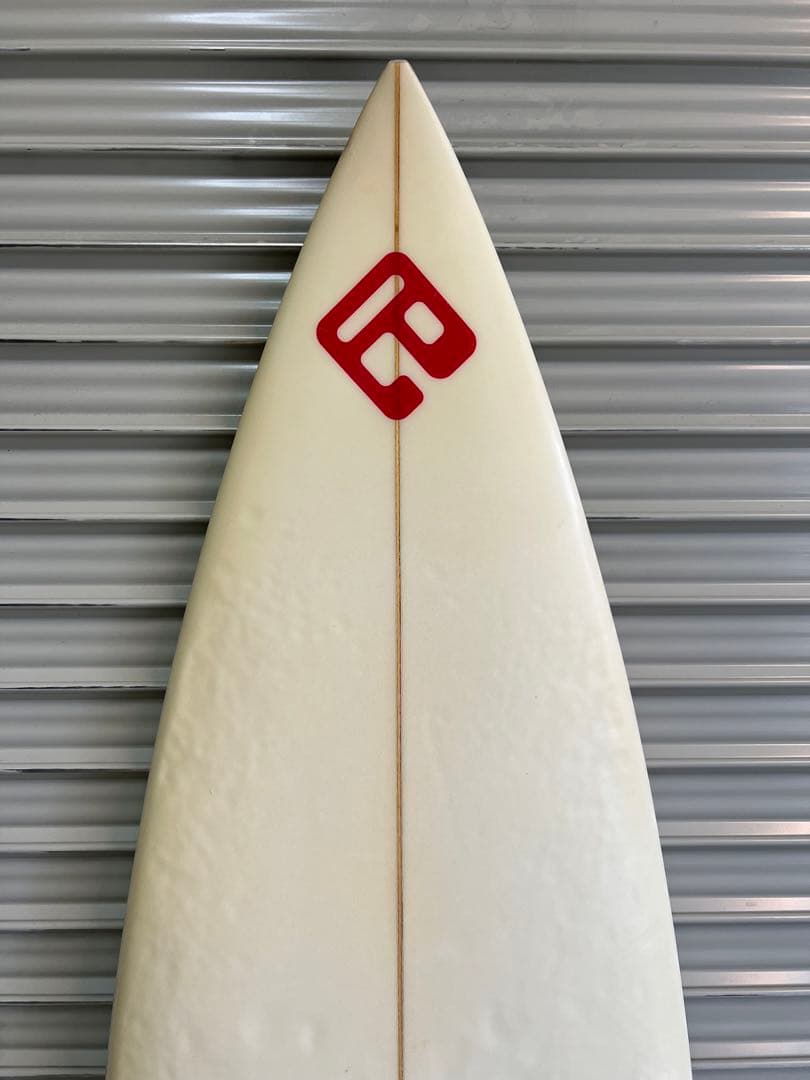 ショートボード 5'8\" フィン付き