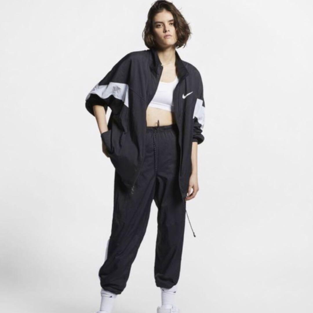 ナイキ　Nike ウィメンズ　ジャケット　s