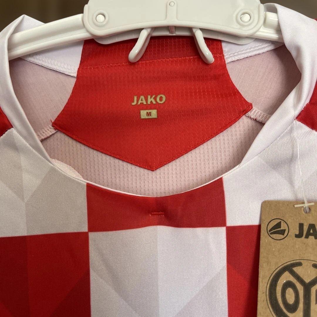 新品タグ付き　JAKO サッカーユニフォームM 赤白 チェック柄