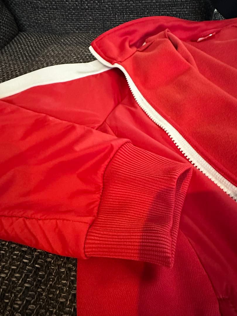 PUMA トラックジャケット(バックプリント有り)