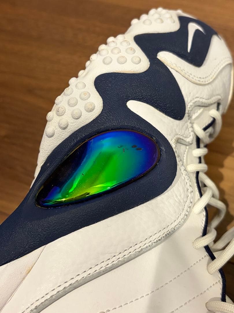 NIKE エアズームアップテンポ5 27センチ　バスケットシューズ