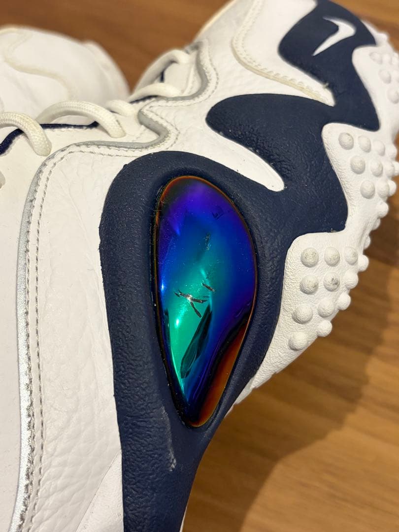 NIKE エアズームアップテンポ5 27センチ　バスケットシューズ