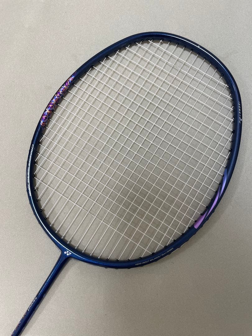 アストロクス00 2FG5 YONEX バドミントンラケット