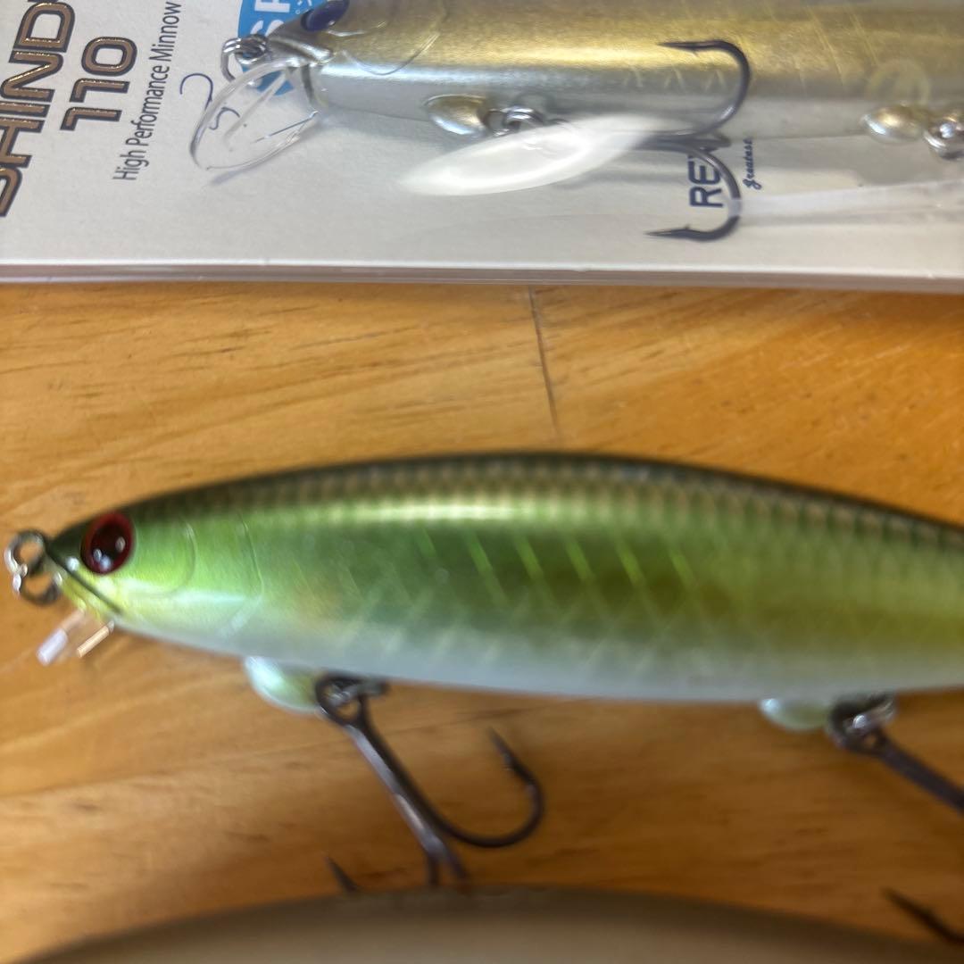 レヴォニック　SHINDY 110 シンディ
