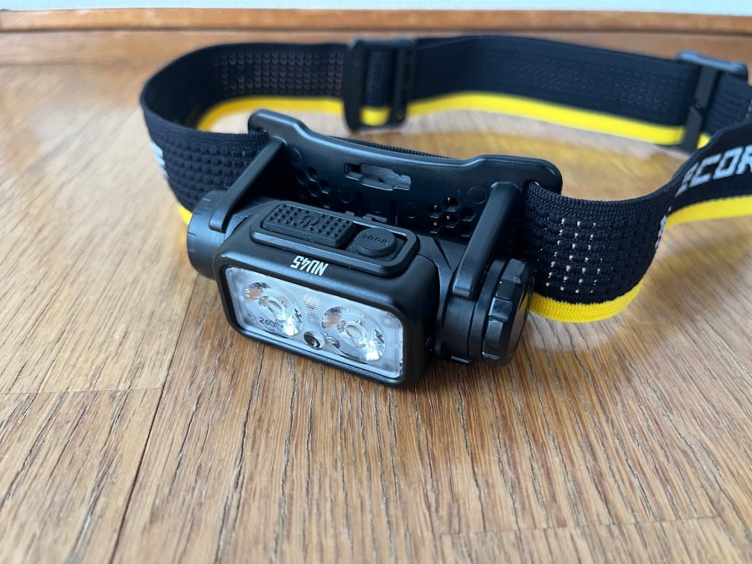 Nitecore NU45 ヘッドライト 1700ルーメン USB-C急速充電
