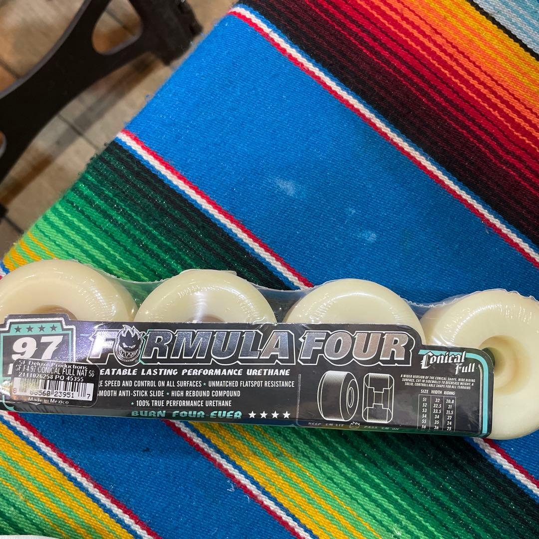 SPITFIRE FORMULA FOUR 97 DURO ホイール 58mm