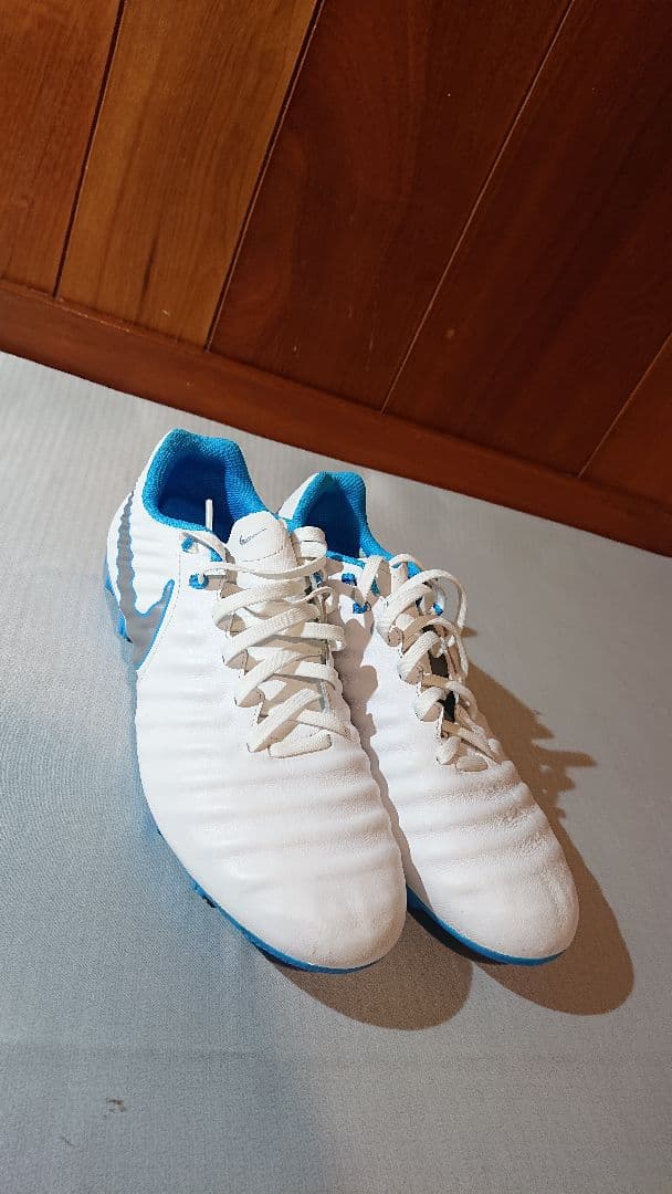 サッカースパイク ナイキ NIKE