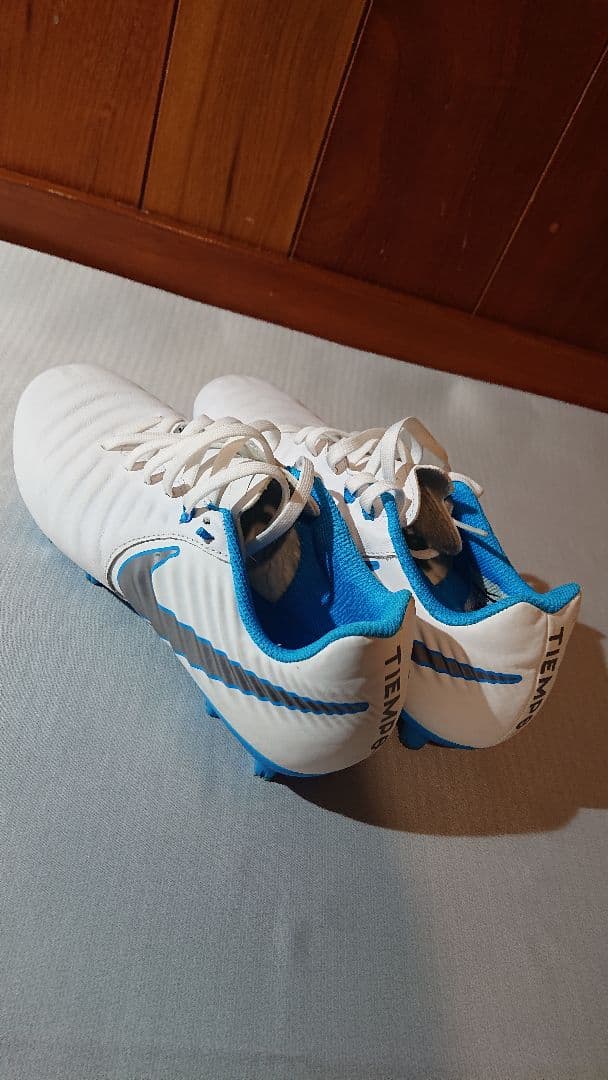 サッカースパイク ナイキ NIKE