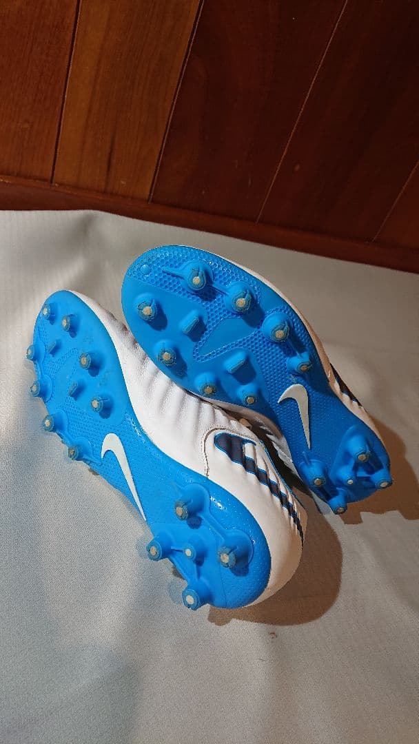 サッカースパイク ナイキ NIKE