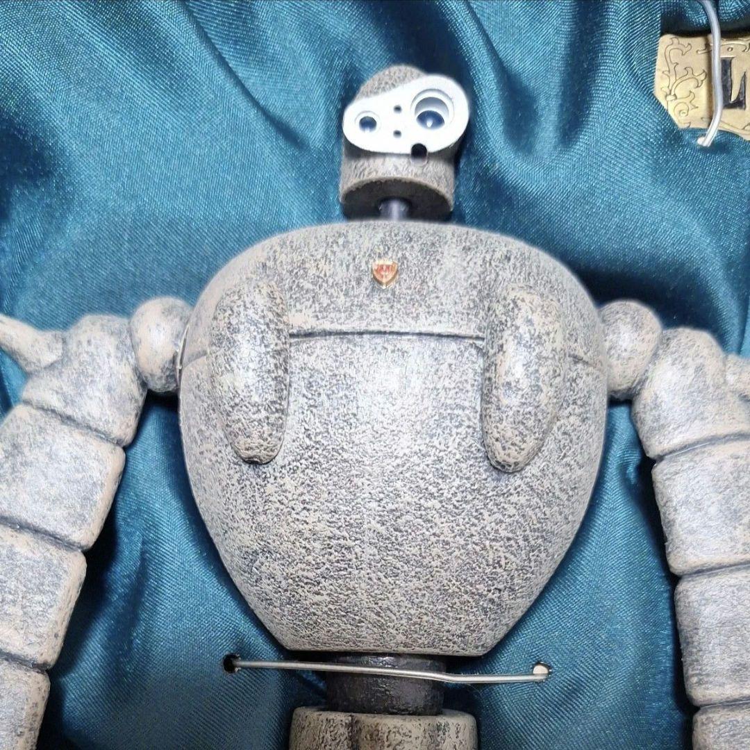 天空の城ラピュタ　ロボット兵　COMINICAフィギュア　コミニカ