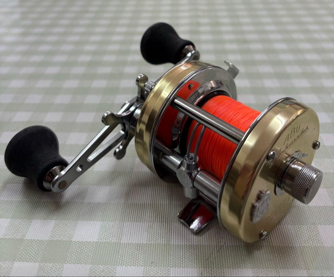 アブガルシア アンバサダー 5500CS ロケット シャンパン Abu