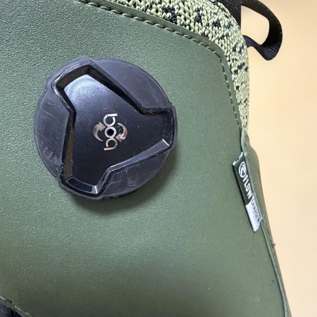 FLOW メンズスノーボードブーツ CHARGER BOA FOCUS 26.5