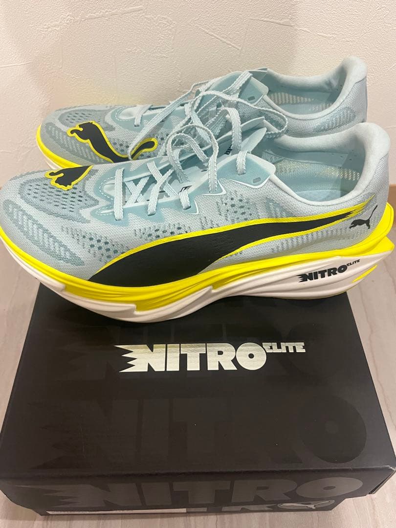 Puma ディヴェイとニトロエリート4 23.5cm