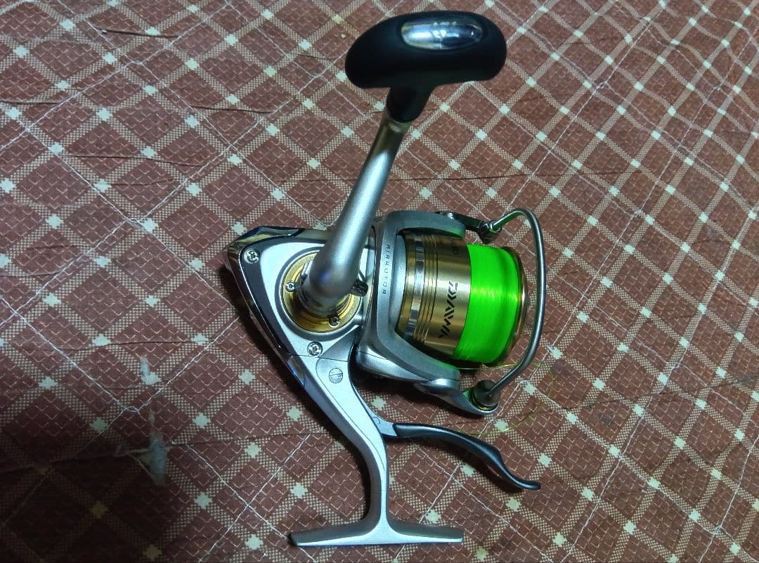 DAIWAレバーブレーキリールトライソ3000HLBD
