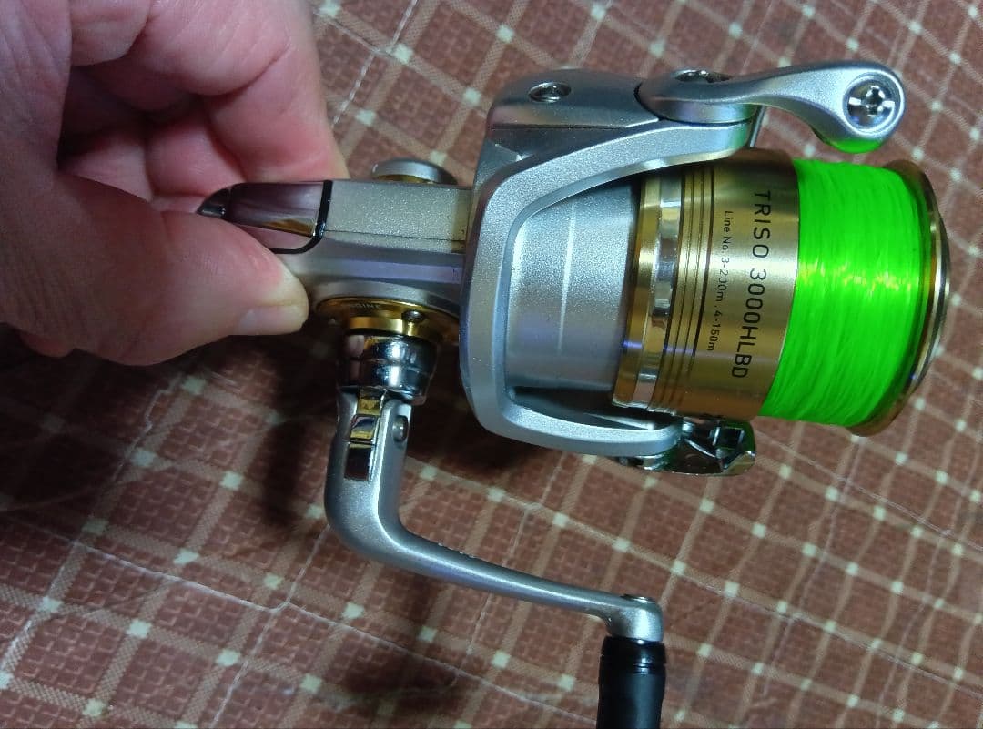 DAIWAレバーブレーキリールトライソ3000HLBD