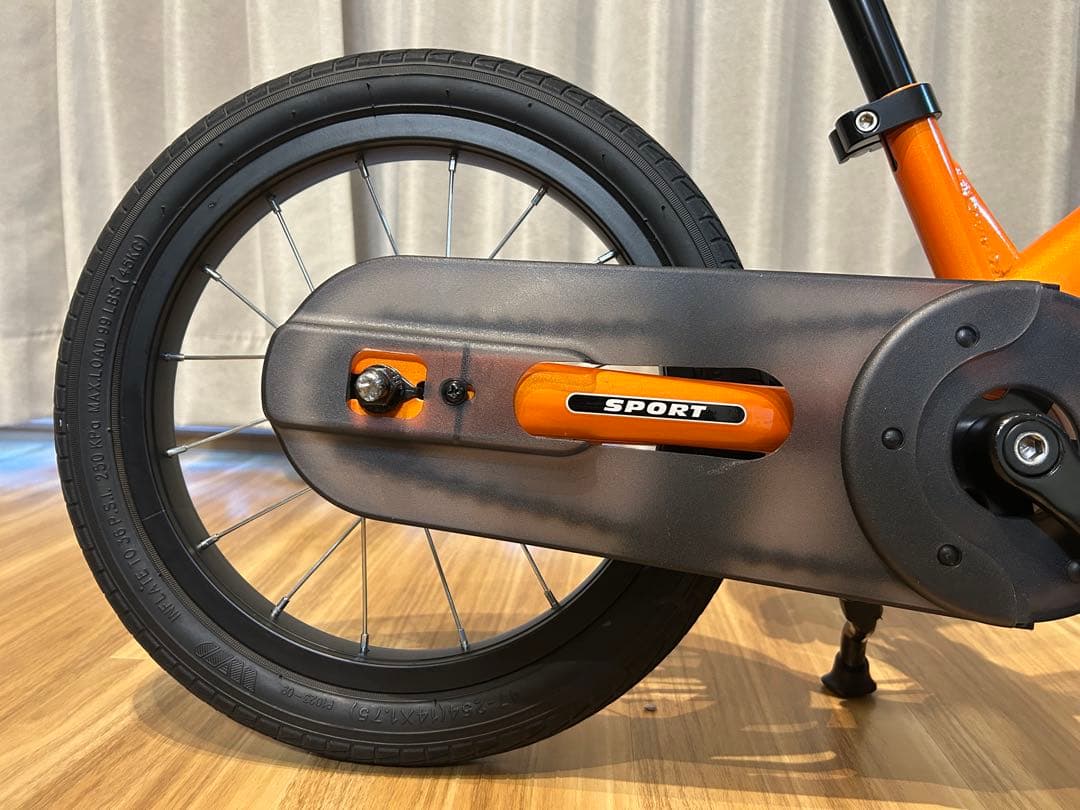 STRIDER ストライダー 14x 14インチ オレンジ キックスタンド付き