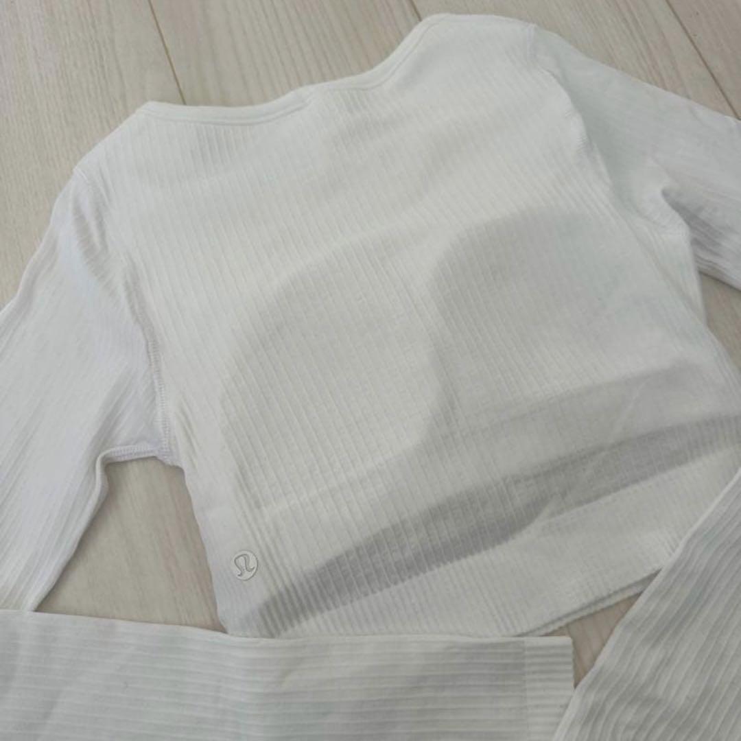 【美品】Lululemon クロップドトップス