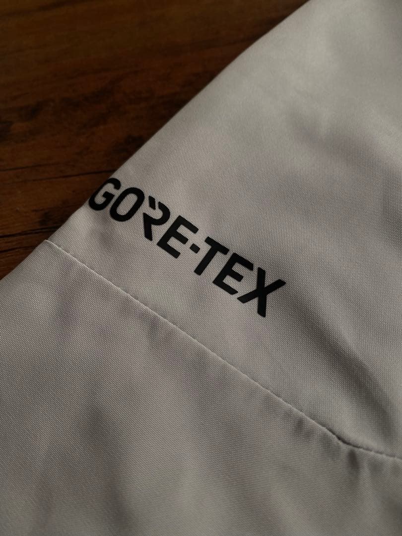 ウィメンズ Burton リザーブ GORE-TEX L