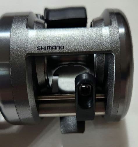 シマノ AXIS 100ベイトリール美品！