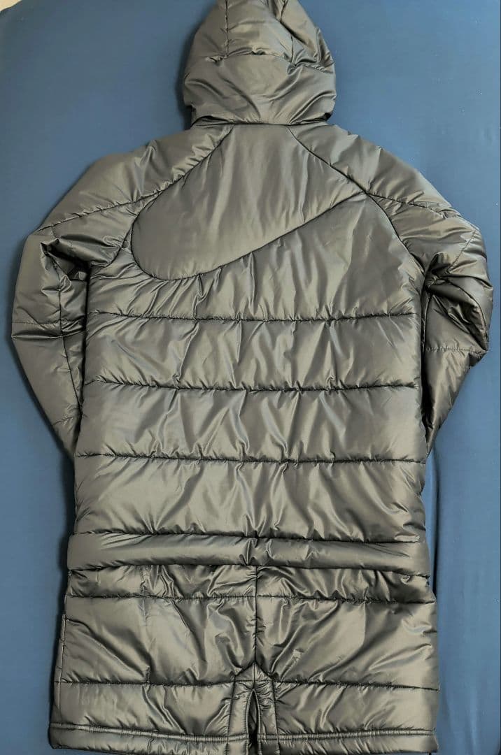 NIKE ベンチコート