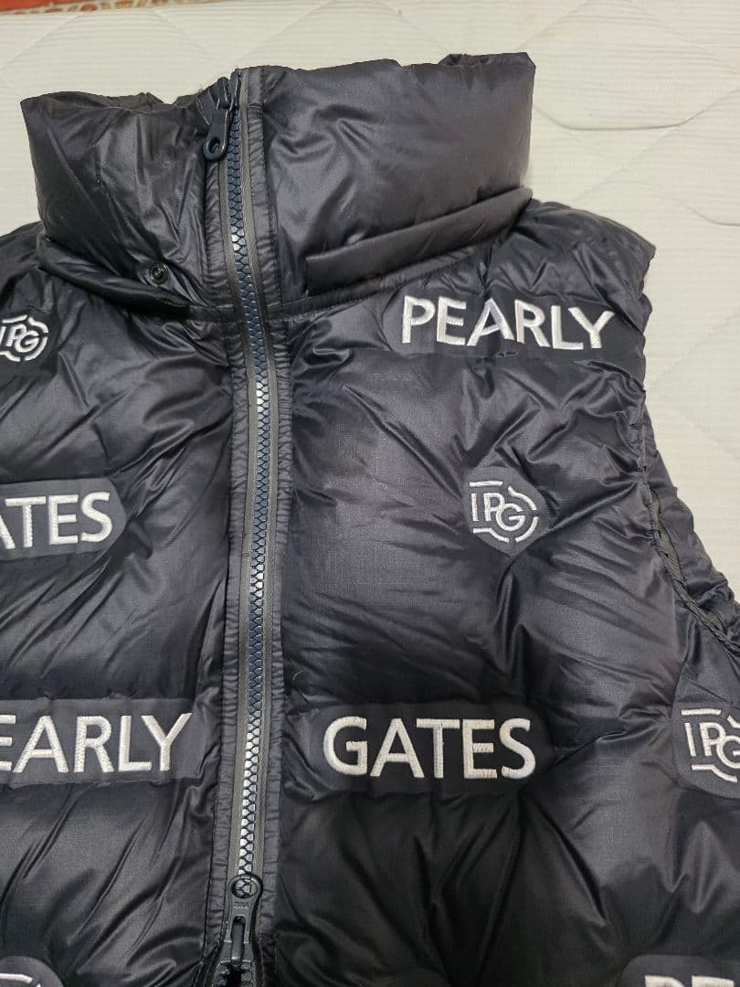 お値下げしました！美品PEARLY GATES ダウンベスト４