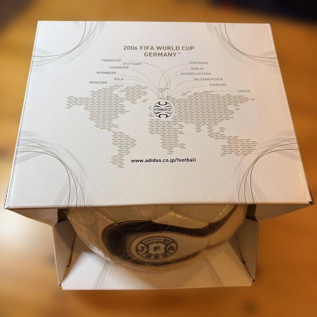 adidas 2006W杯決勝モデル試合球レプリカチームガイスト【絶版】 5号
