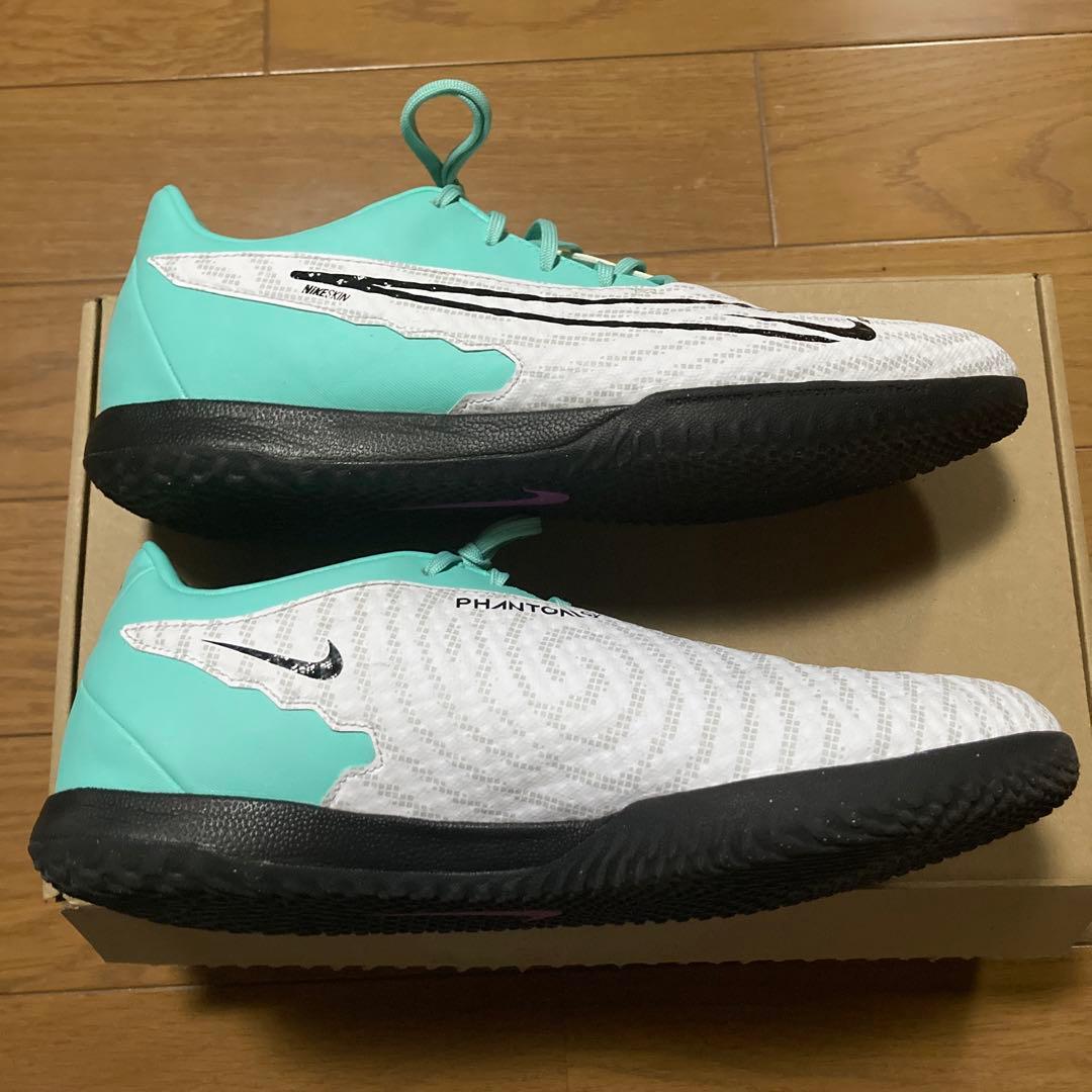 シューズ NIKE PHANTOM GX ACADEMY IC 27cm
