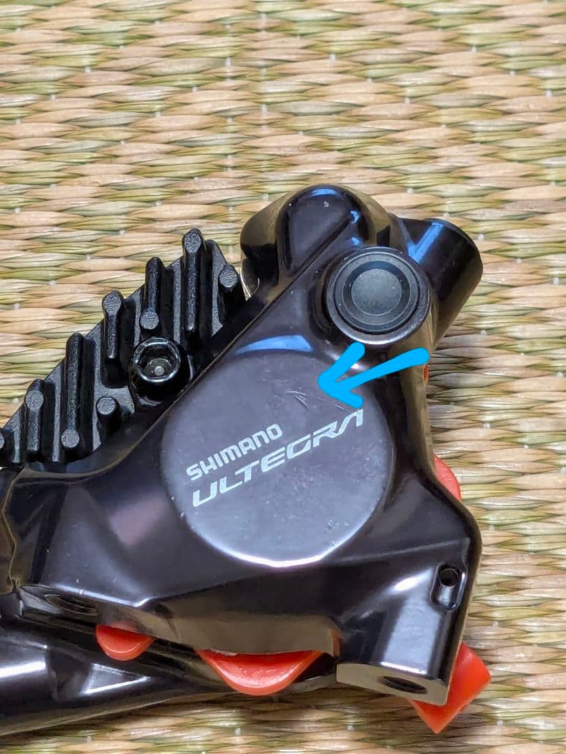 シマノ ULTEGRA BR-R8170 ディスクブレーキキャリパー　新車外し