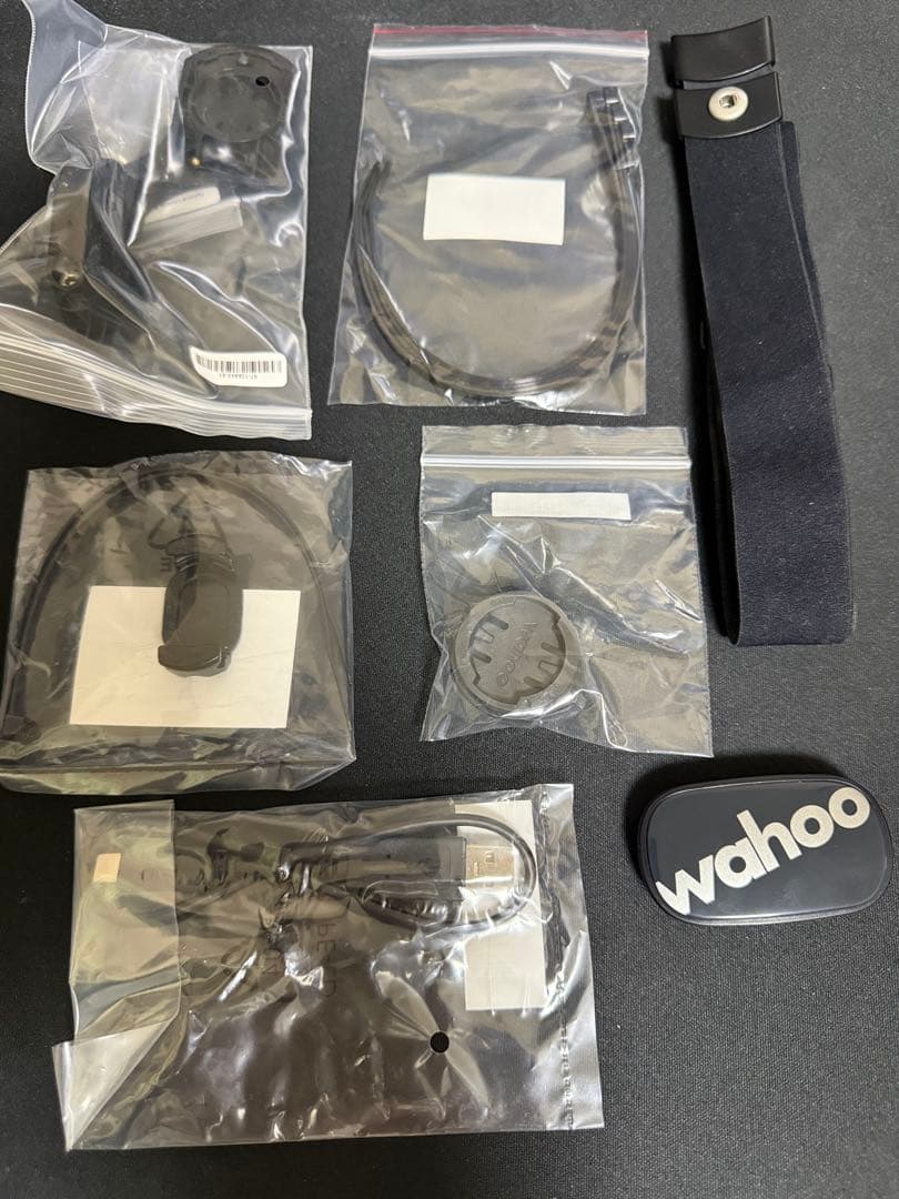 サイクルコンピューターWahoo Element bolt V2