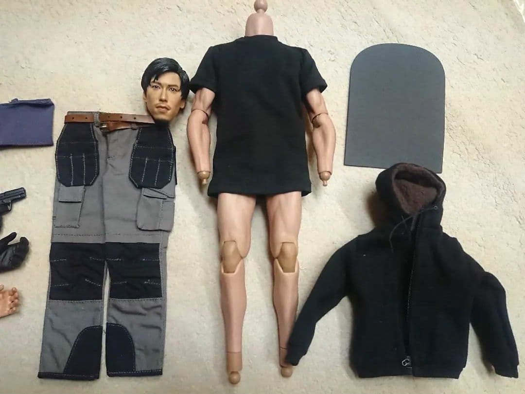 1/6 フィギュア