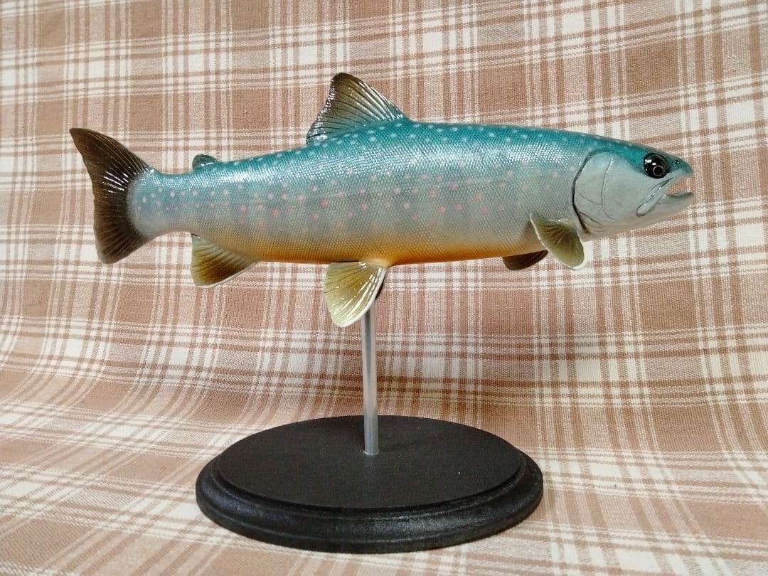 ハンドメイド　27cmミヤベイワナ　魚模型フィギュア　釣り　レプリカ