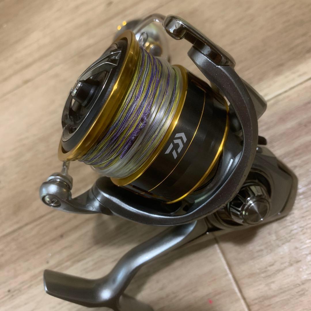 Daiwa FREAMS LT5000S-CXH スピニングリール
