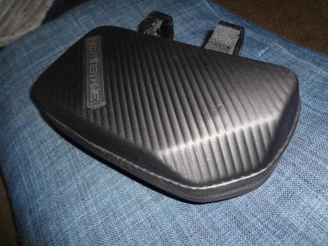 honbike 純正バッテリーケース　未使用品