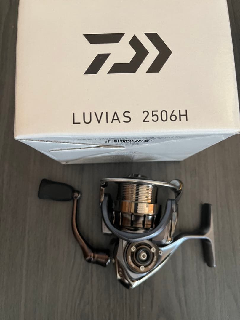 DAIWA ルビアス 2506H スピニングリール