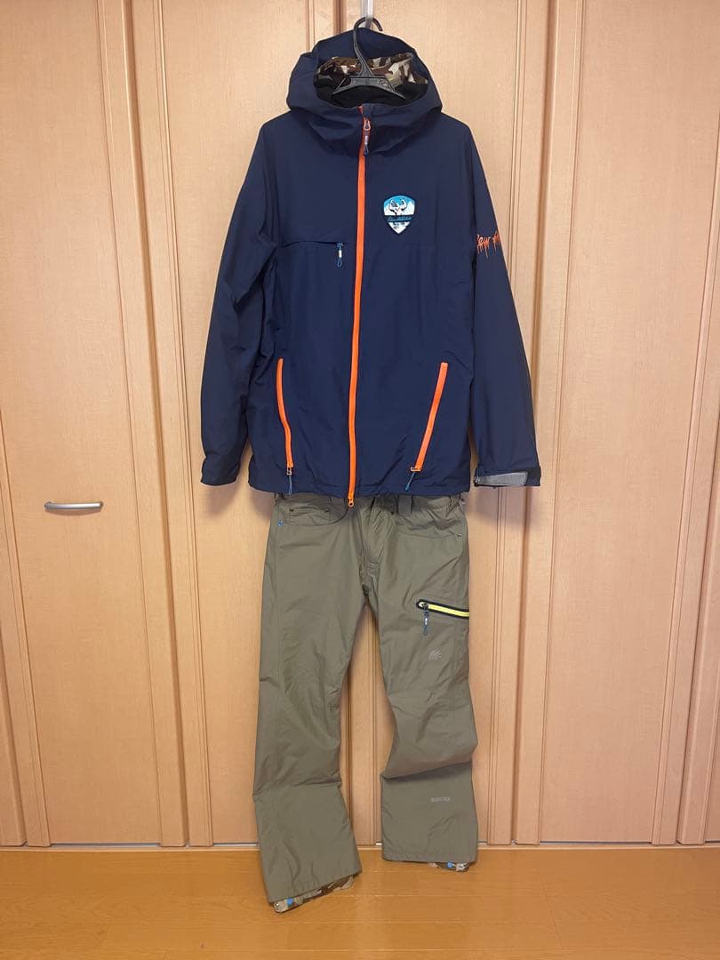 GORE-TEX REWスノーボードウェア　上下セット
