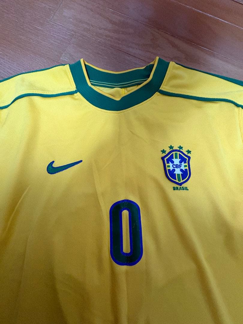 Nike ブラジル代表 シャツ Mサイズ