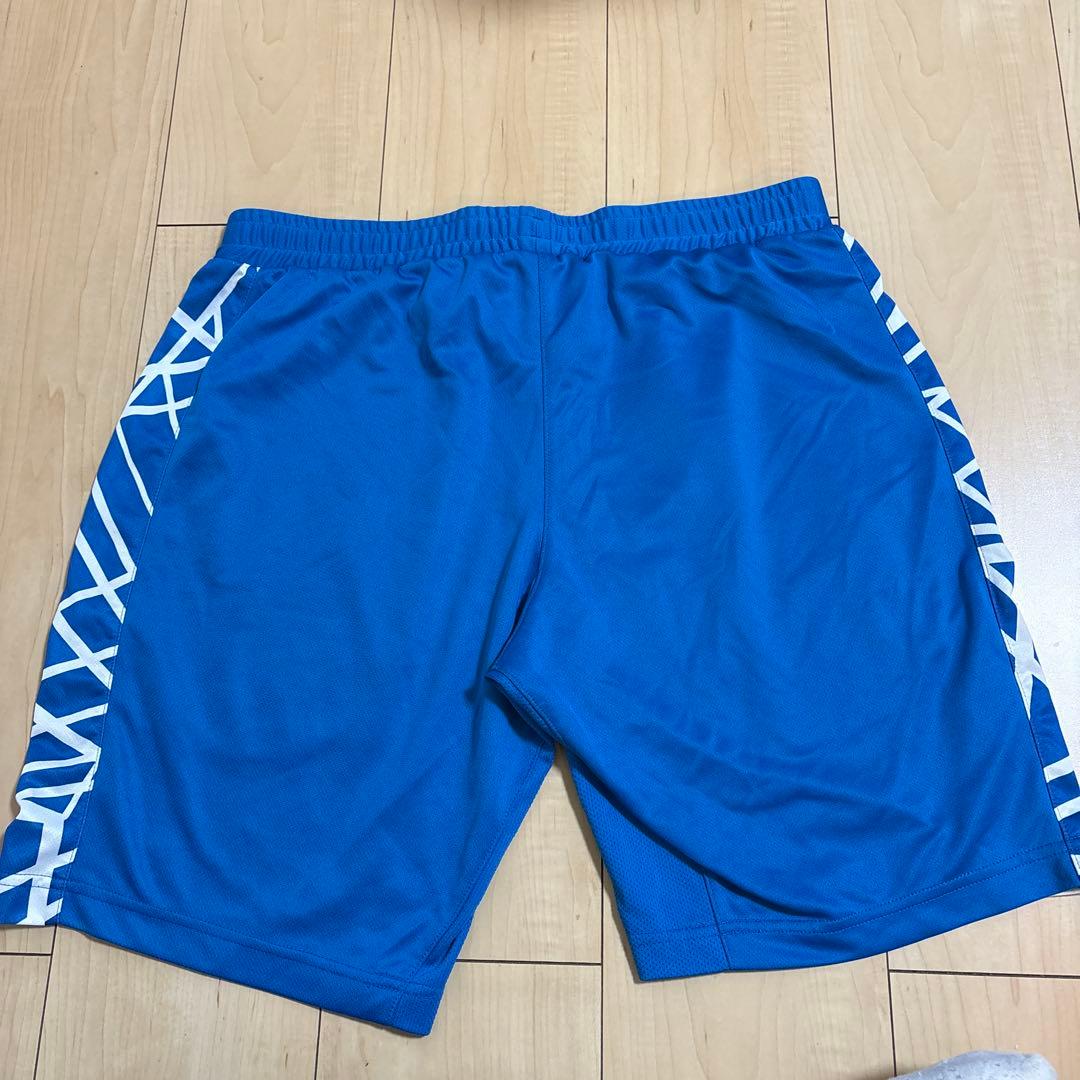 バドミントン　ハーフパンツ