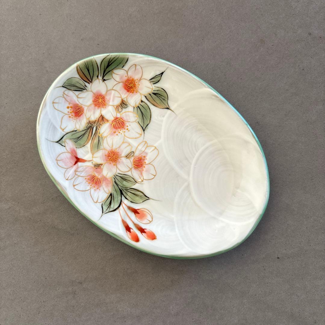 《ほぼ新品》美品【陶葊】京焼　清水焼　白掛彩草花　色絵付け　皿　桜　陶あん