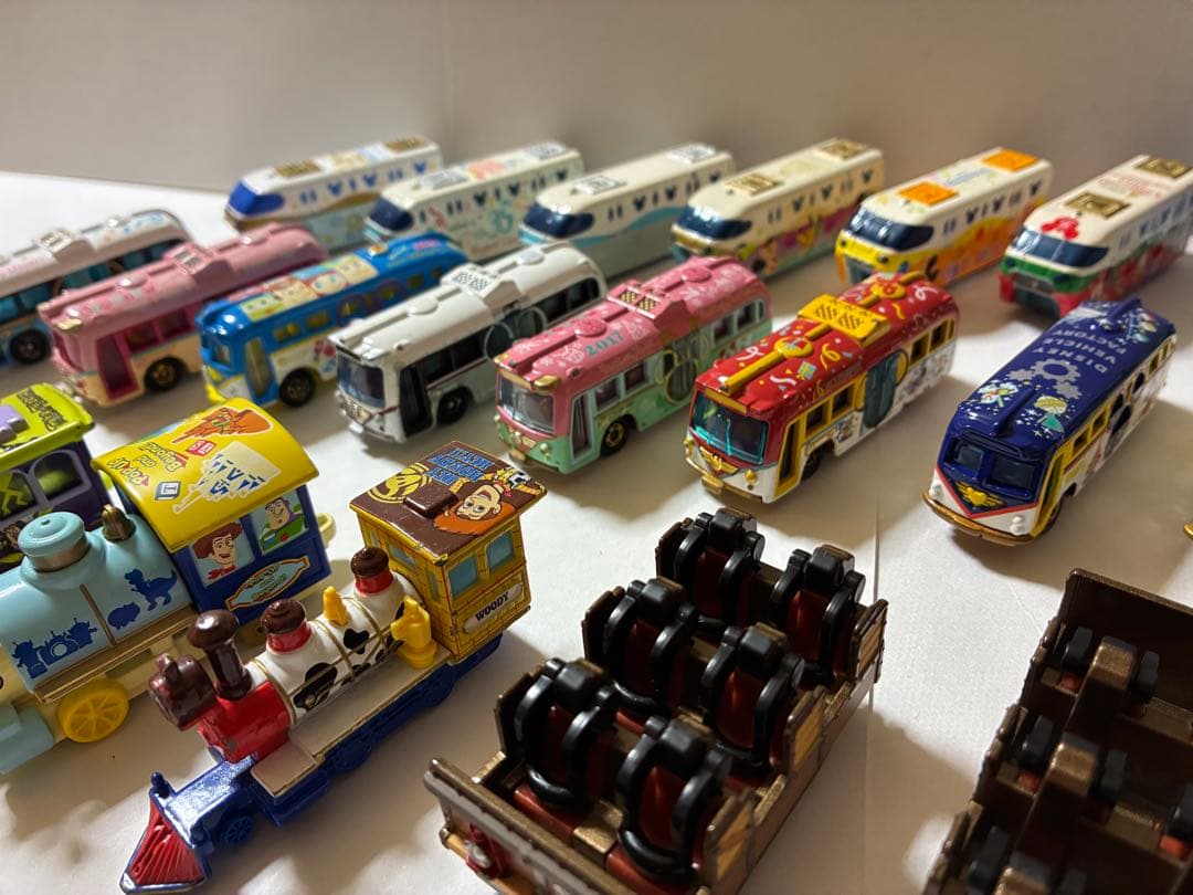 【まとめ売り】ディズニー　トミカ　25台セット