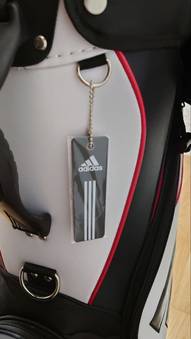【〜3/15値引き中】adidas キャディバッグ 白 フード付き9型