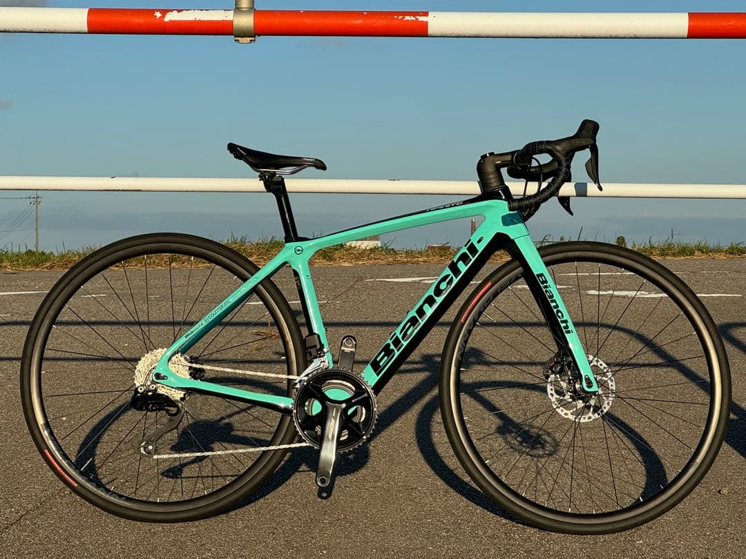 ピッコロ　Bianchi INFINITO CV 105di2 12速