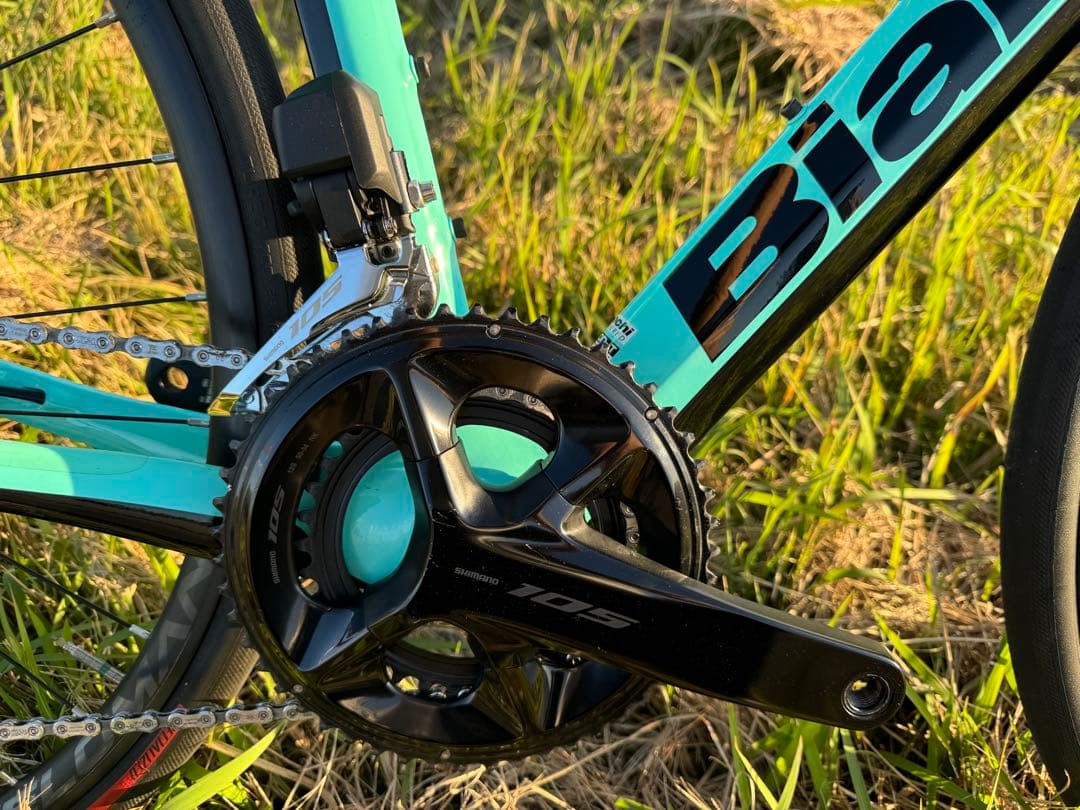 ピッコロ　Bianchi INFINITO CV 105di2 12速