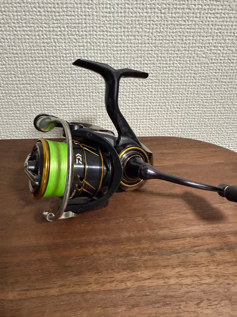 CALDIA FC LT2000S-H スピニングリール
