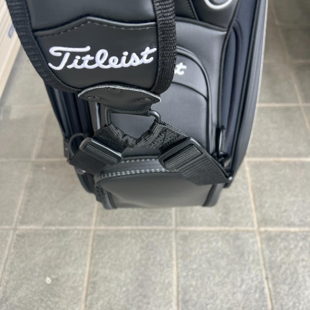 【ほぼ新品】タイトリスト 9.5型 3点式 ツアーキャディバッグ ブラック
