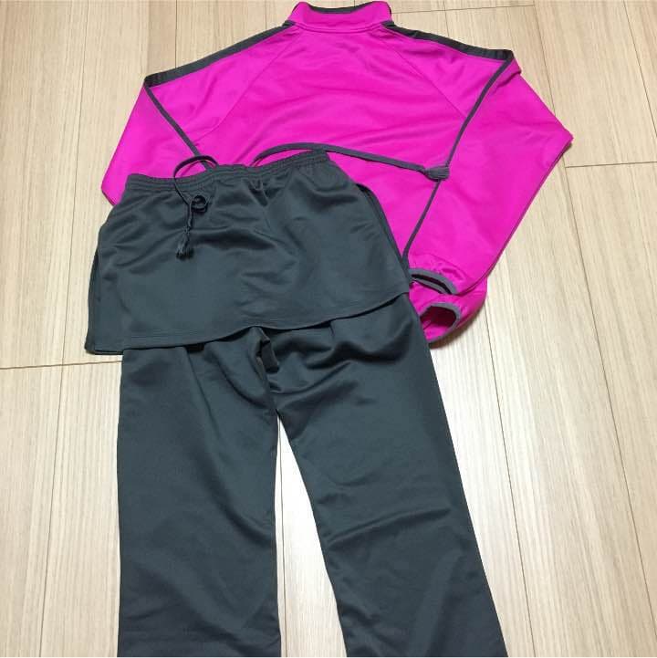 ウィルソン ウェア上下セットMサイズとバック付き！