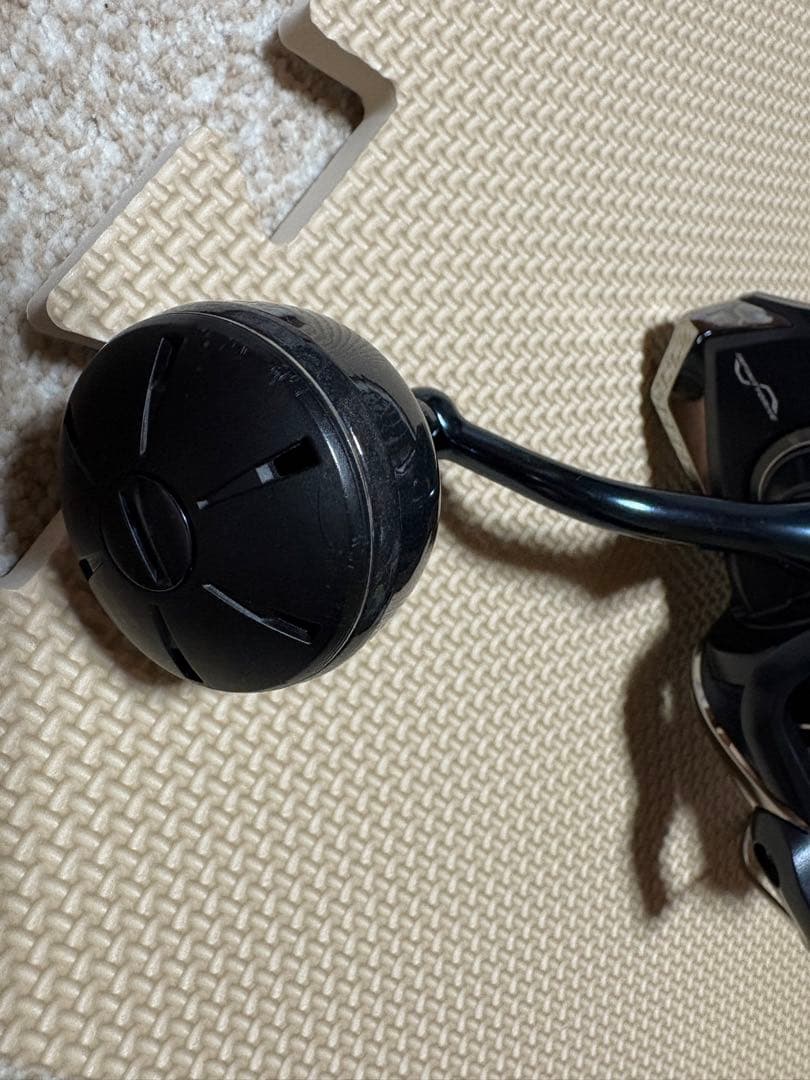 シマノ スピニングリール 黒・青・