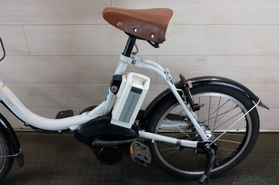 電動自転車ヤマハPAS　CITY-C　20インチ　3段　8.7Ah充電器あり