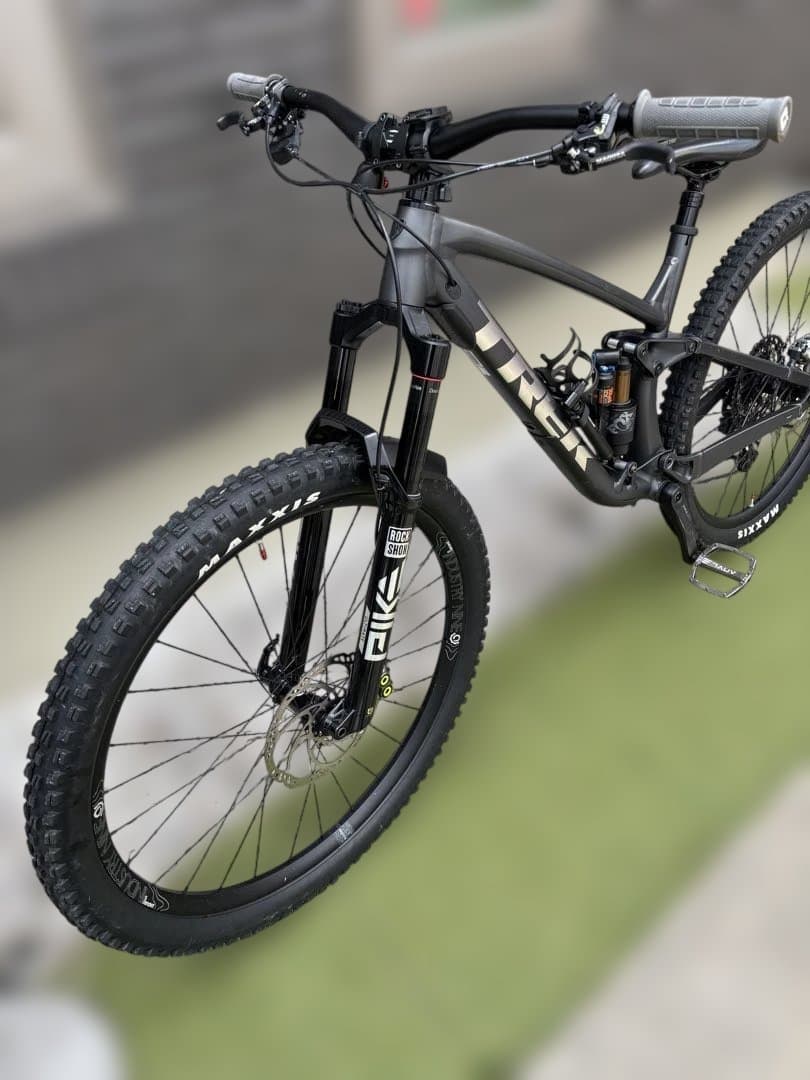 【カスタム総額100万】TREK FUEL EX5 Lサイズ 29er フルサス